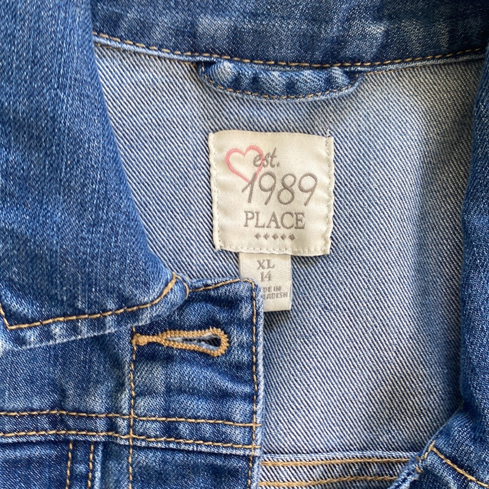 Jean jacket - Picture 2 of 5